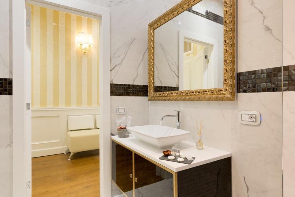 Piazza Venezia Luxury Gasthof