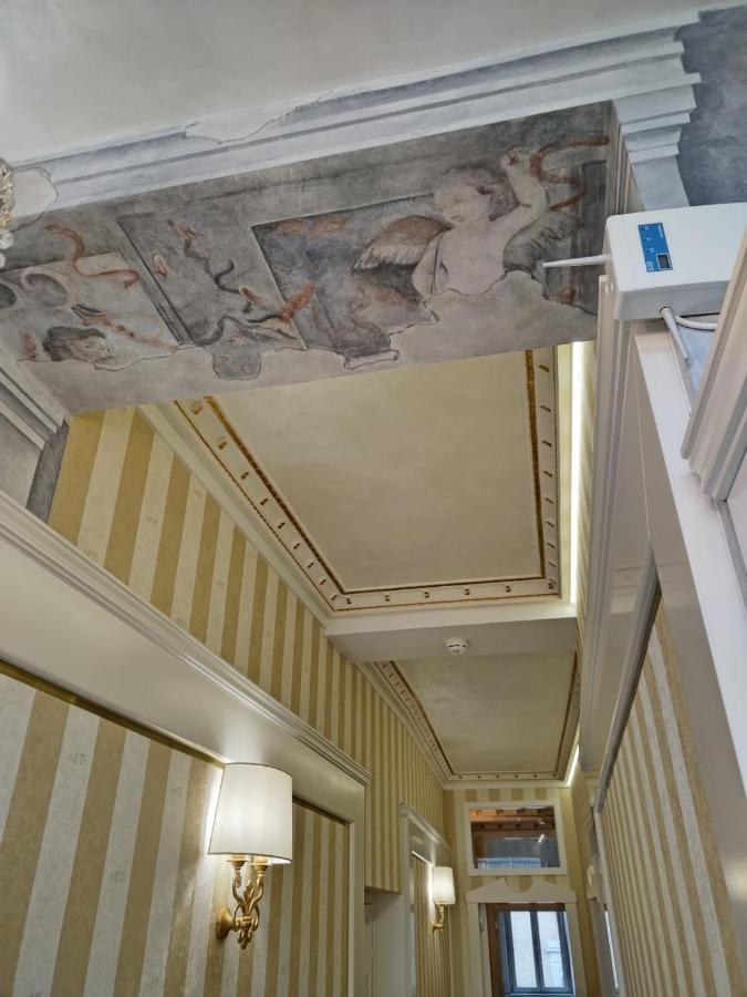 Gasthof Piazza Venezia Luxury Rom