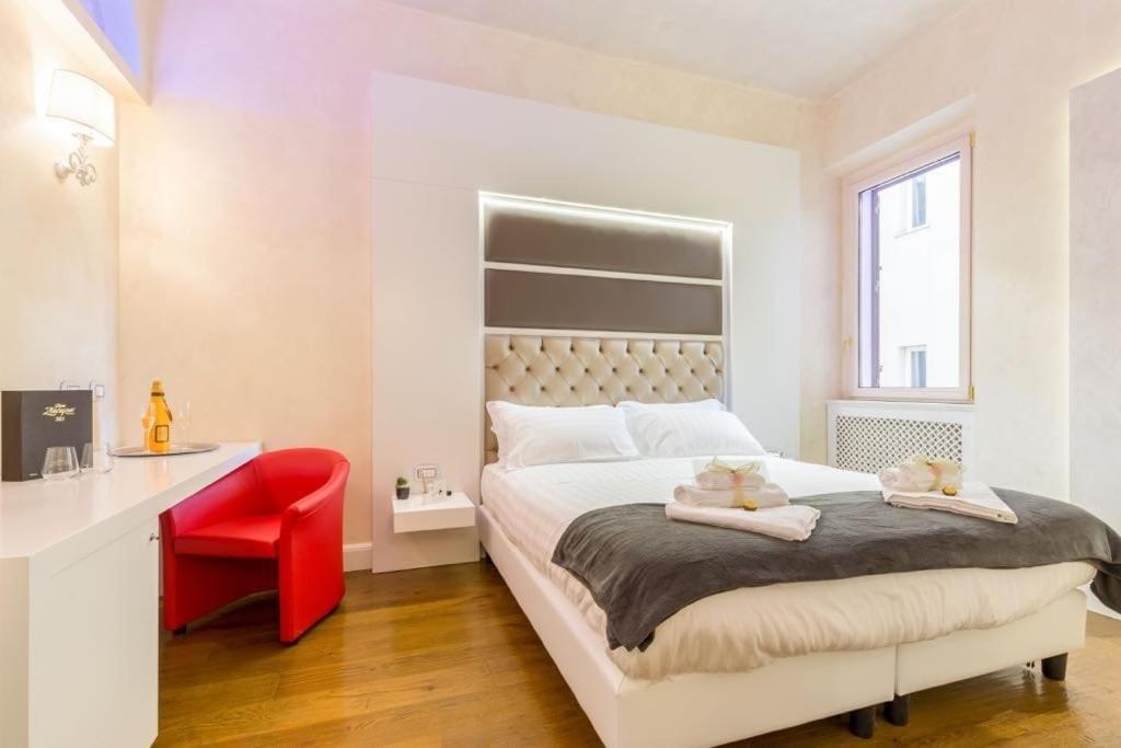 Piazza Venezia Luxury Gasthof *
